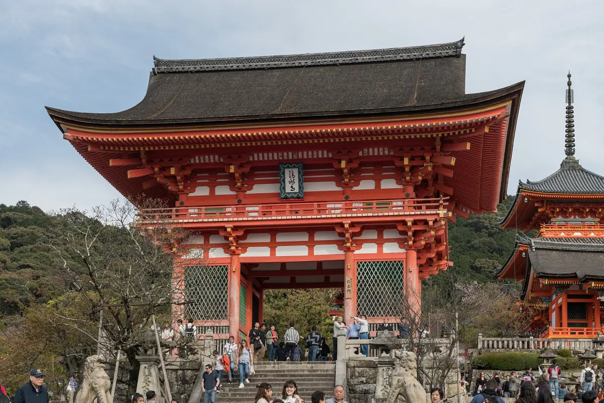 Das Niomon-Tor